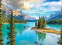 Maligne Lake Alberta