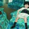 Mary Cassatt : Little Girl in a Blue Armchair