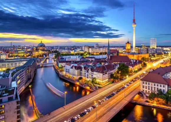 Paysage Urbain de Berlin la Nuit