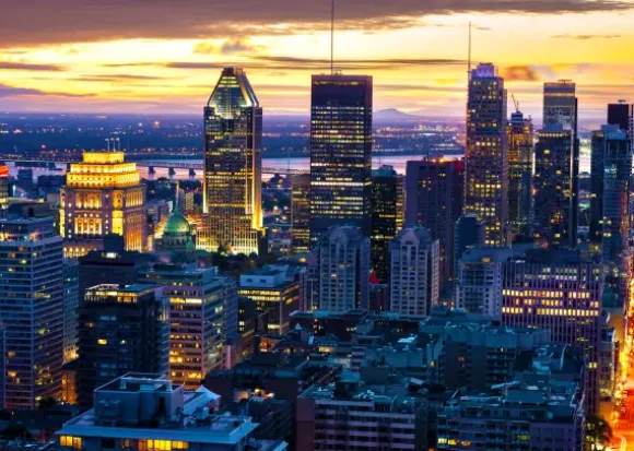 Skyline de Montréal de Nuit, Canada
