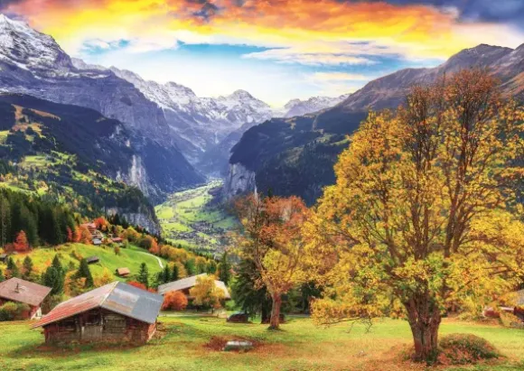 Un Village Alpin Pittoresque