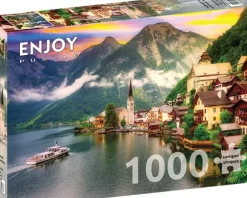 Ville de Hallstatt au Coucher du Soleil, Autriche