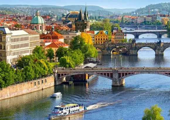 Vue des Ponts de Prague